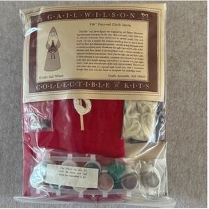 Gail Wilson 8 1/2" Painted‎ Cloth Santa Collectible Kit 1990 Vintage New